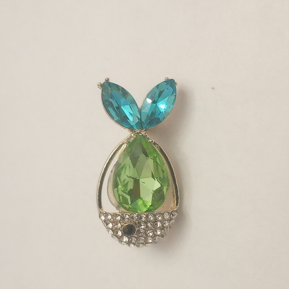 Fish 🐟 Brooch